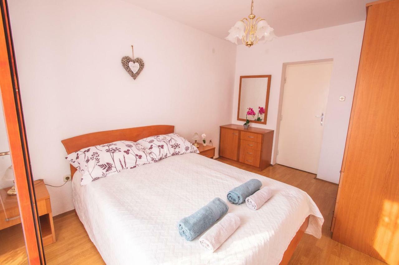Kristian Apartments Rovinj Buitenkant foto